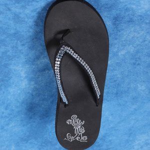 New Disney Mickey Mouse Crystal Flip Flops - sz 10